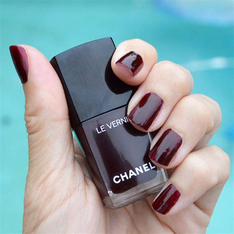 vernis chanel rouge noir avis|chanel nail polish colors.